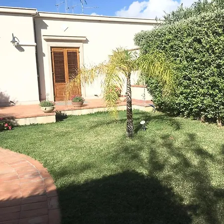 Chiso Immersa Nel Verde A Due Passi Dal Mare Villa Terrasini