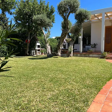 Villa Chiso Immersa Nel Verde A Due Passi Dal Mare Terrasini
